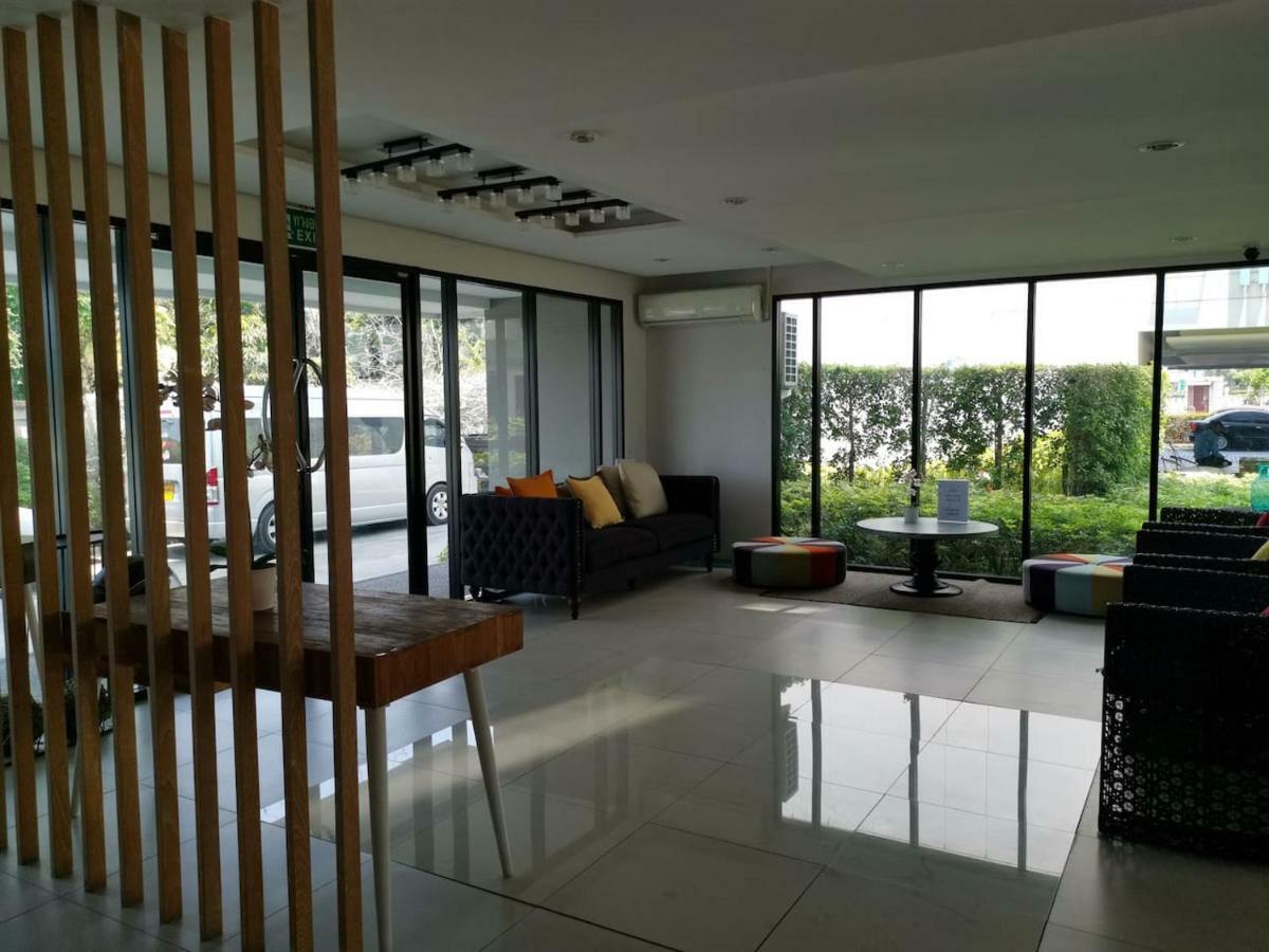 4 Floor - Centrio Condominium In Phuket Town Eksteriør billede