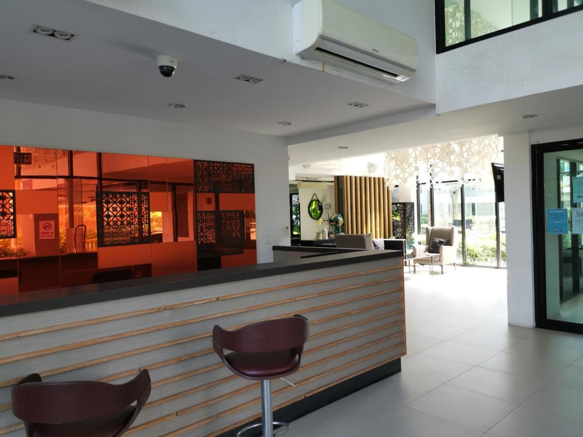 4 Floor - Centrio Condominium In Phuket Town Eksteriør billede